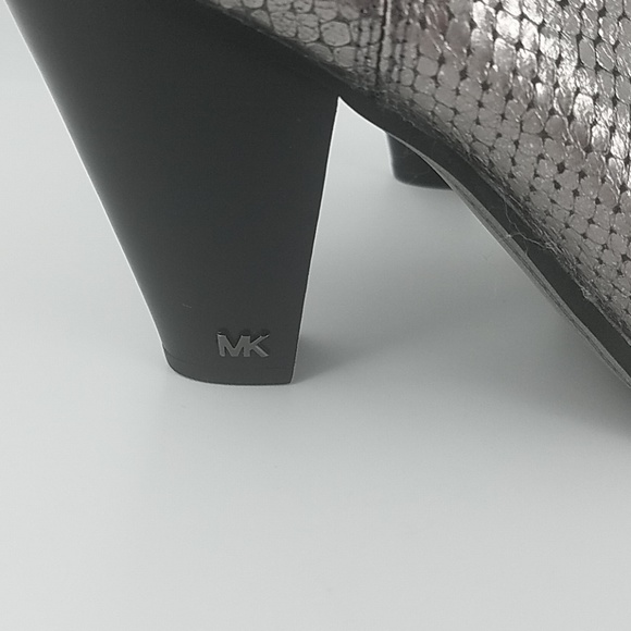 🆕️ MichaelKors Divia Diamond Metallic Boot - Picture 3 of 8